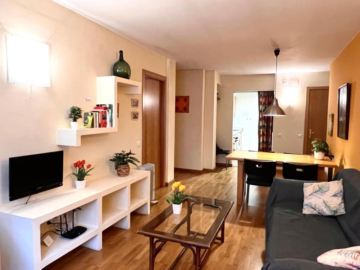 Apartament Boet - Ainet De Cardos - L'Amfitriona Ribera de Cardos Bagian luar foto
